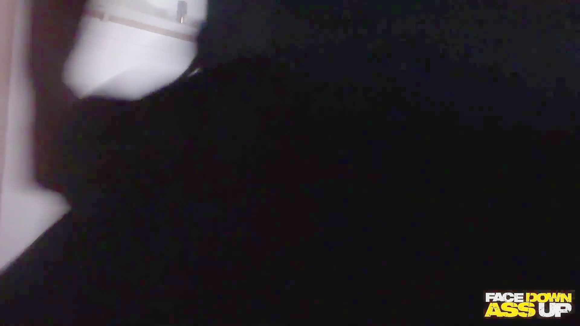 Thumb 12