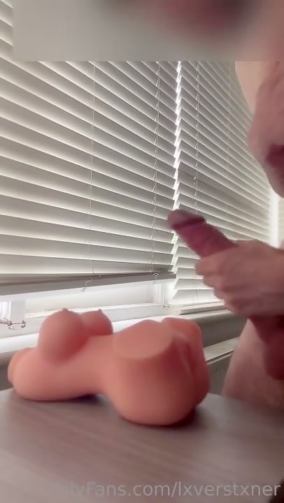 Thumb 12