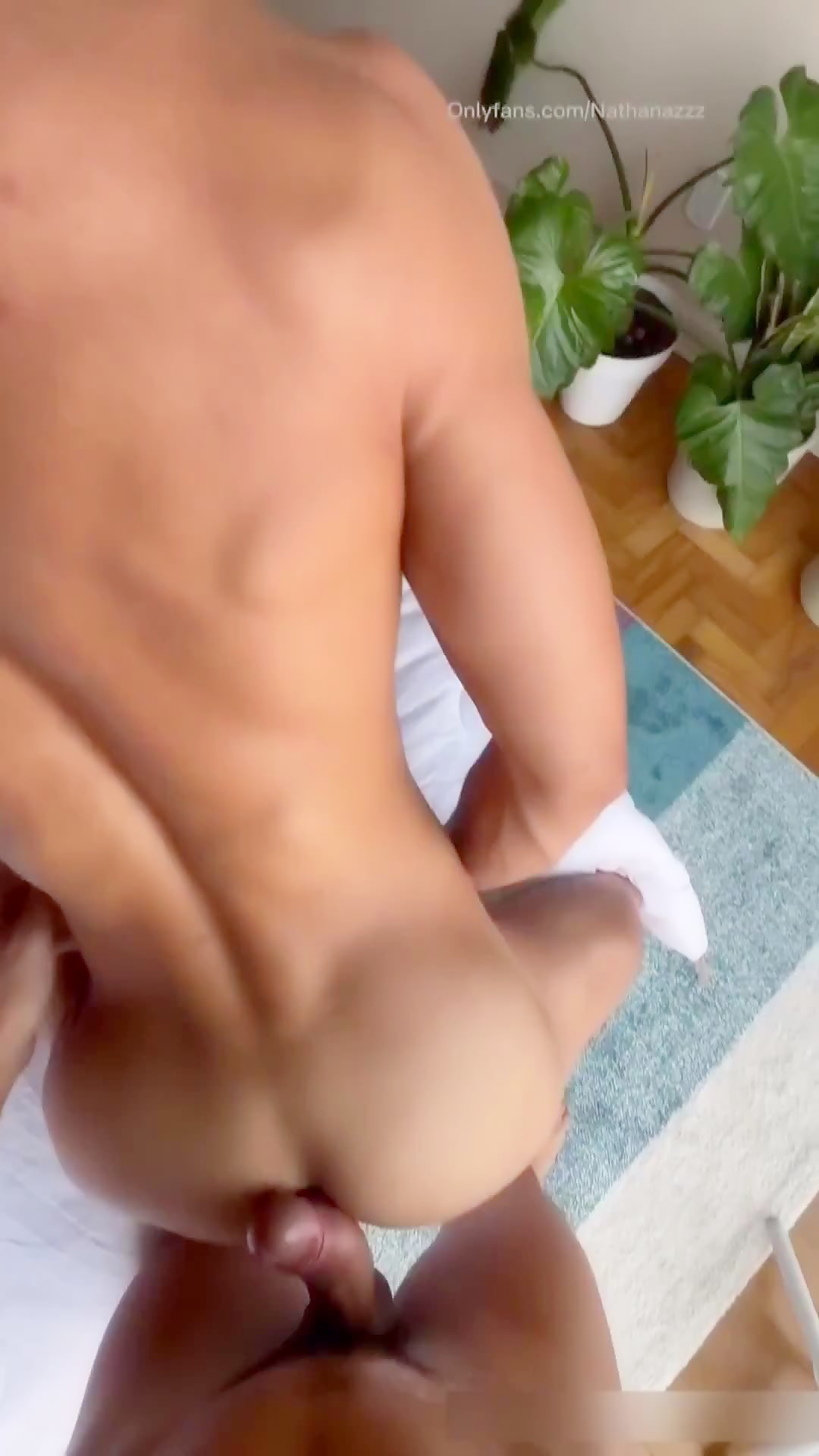 Thumb 9